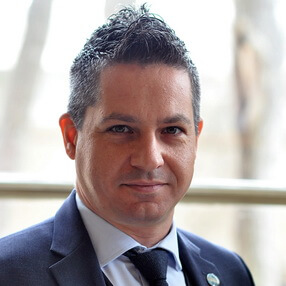 Bogdan Banu
